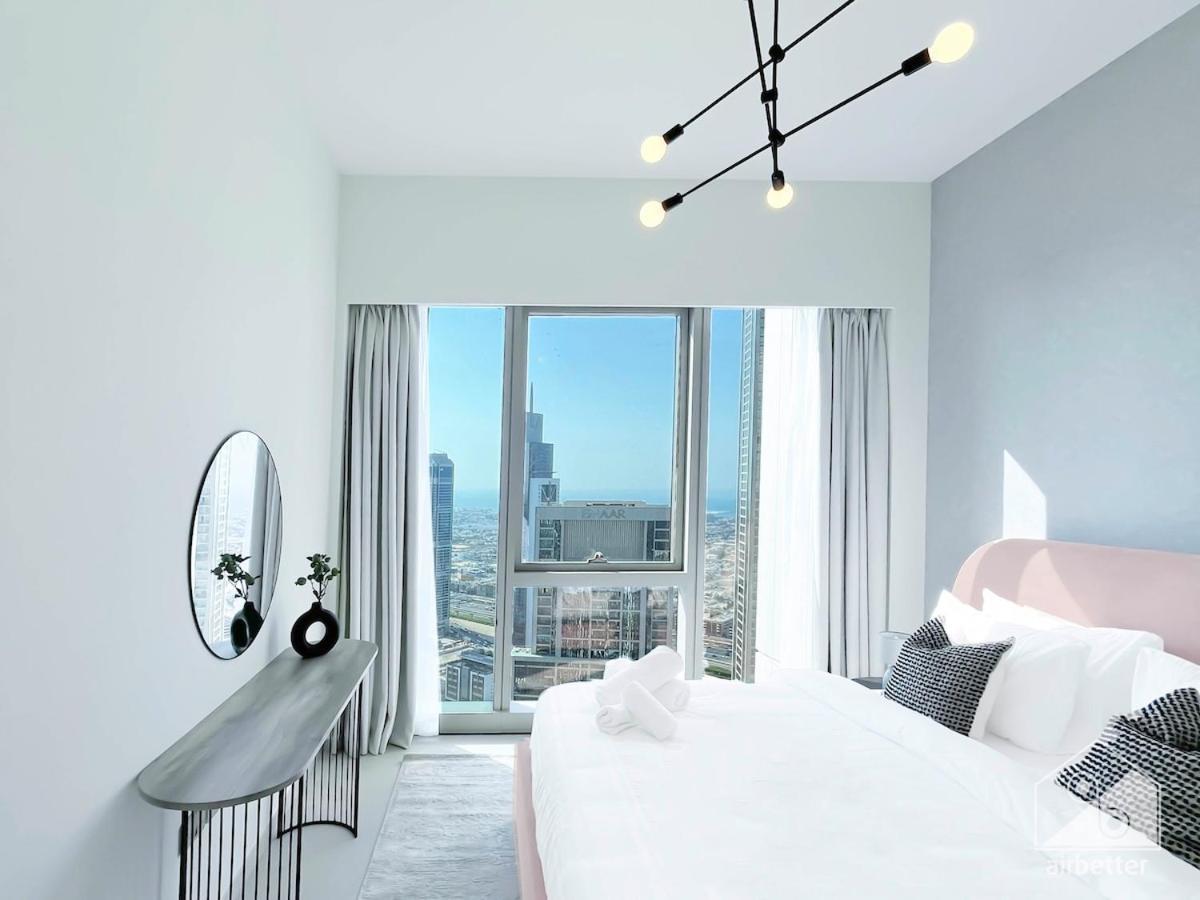 Ultimate Luxury Grande 1b With Balcony & Views