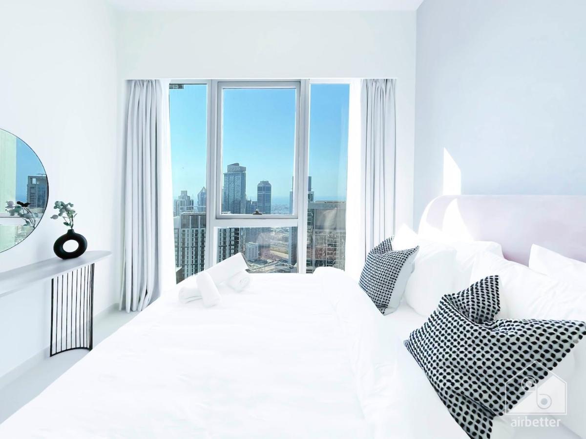 Ultimate Luxury Grande 1b With Balcony & Views